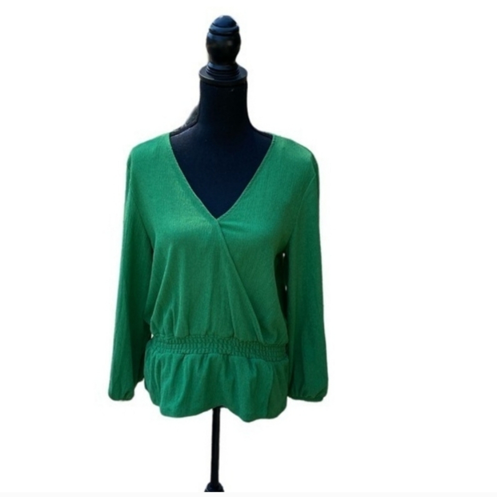 Vince Camuto Women's Long Sleeve Cross Front Knit Top Green Size Medium